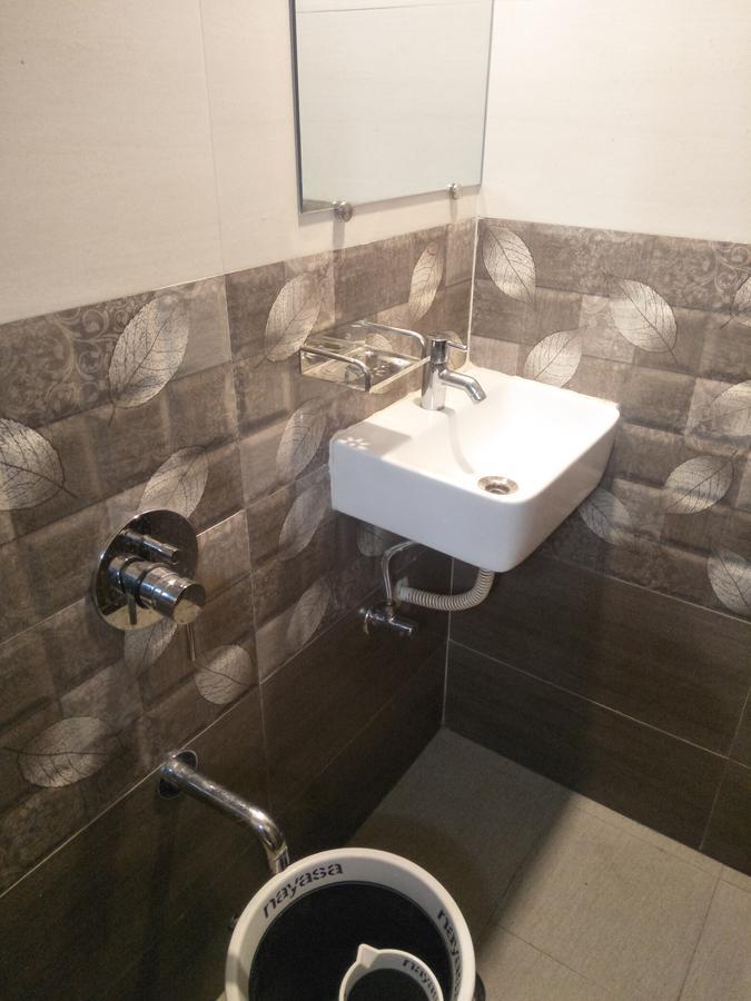 Hotel Avenue Residency 孟买 外观 照片