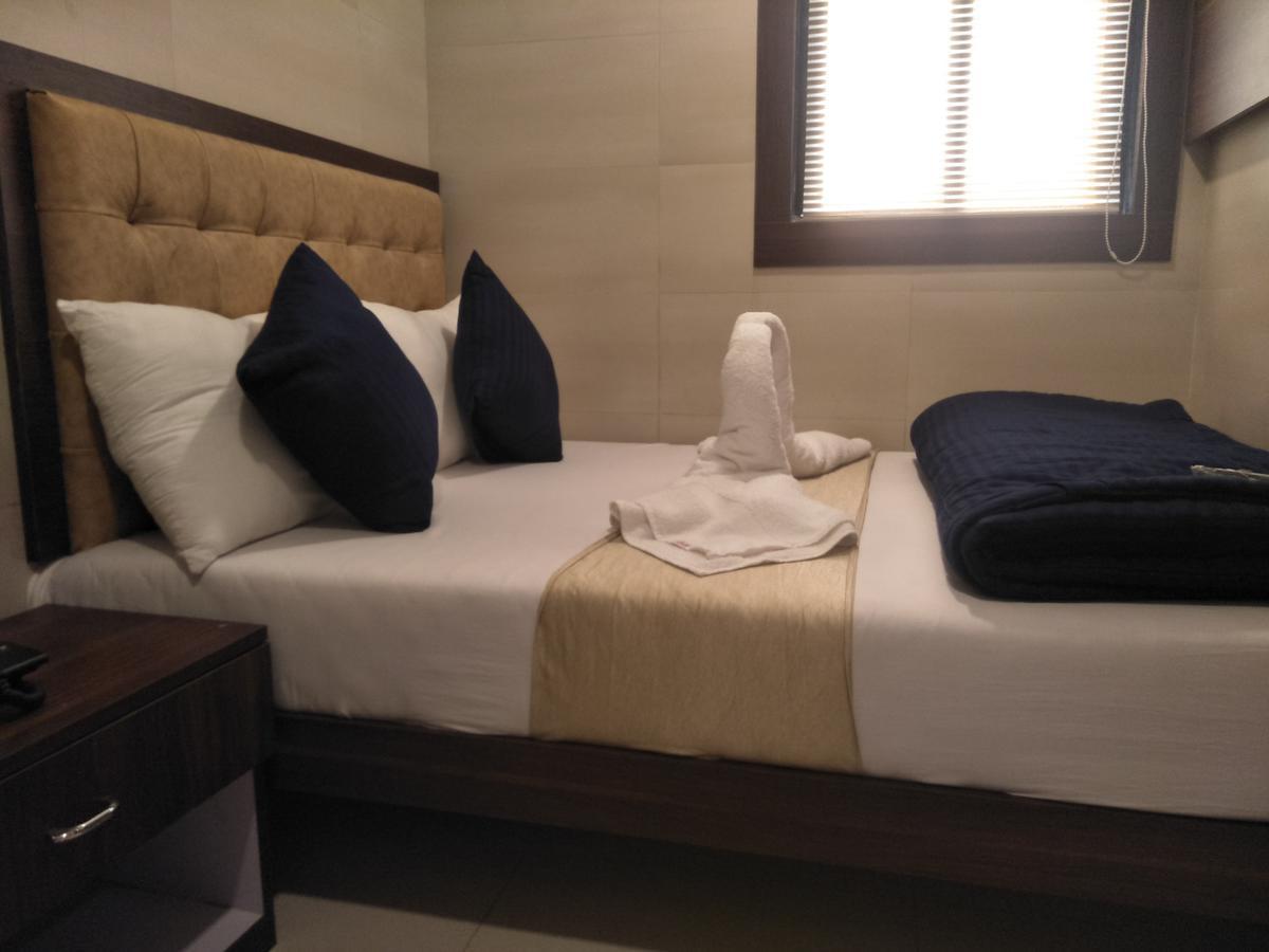 Hotel Avenue Residency 孟买 外观 照片